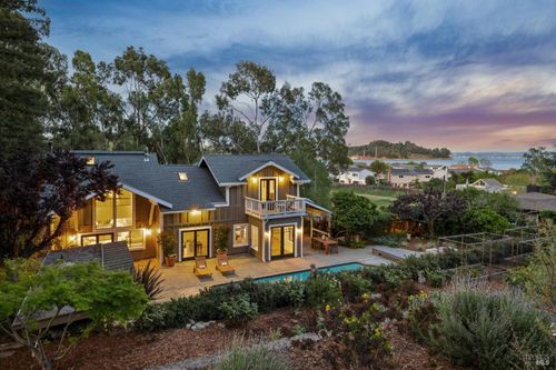 47 Main Drive, San Rafael, CA, 94901 | Card Image