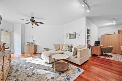apt-416-54 Rainey St, Austin, TX, 78701-4390 | Card Image