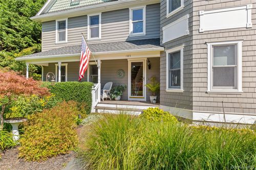 105 Ole Jule Ln, Mattituck, NY, 11952-2156 | Card Image