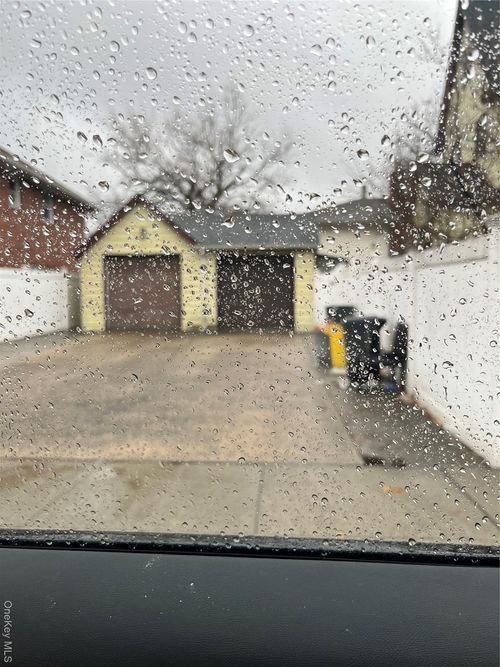 548 Albemarle Rd, Cedarhurst, NY, 11516-1228 | Card Image