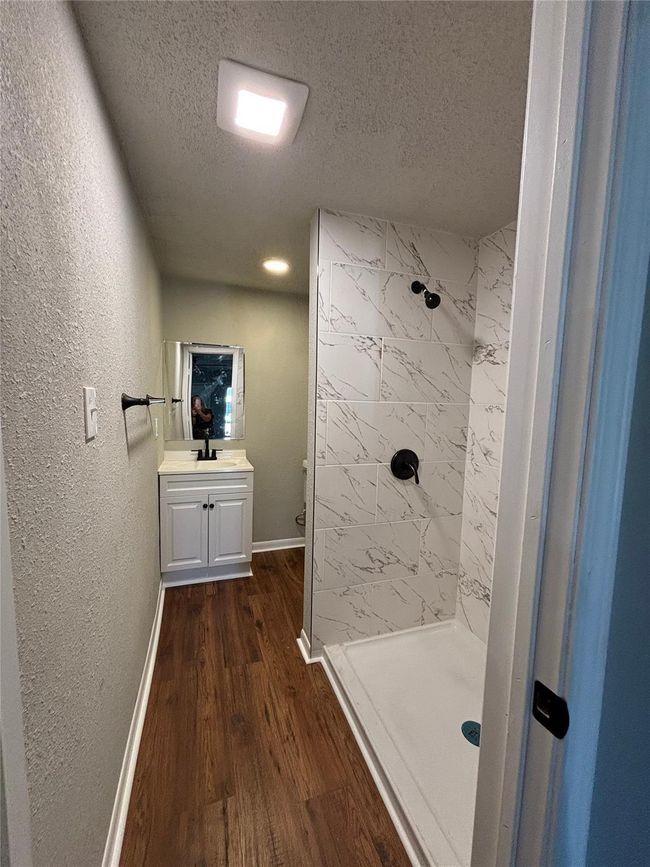 4414 Botany Ln, House other with 4 bedrooms, 2 bathrooms and null parking in Houston TX | Image 5