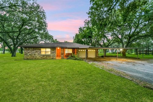 9606 Needville Fairchilds Rd, Needville, TX, 77461-7631 | Card Image