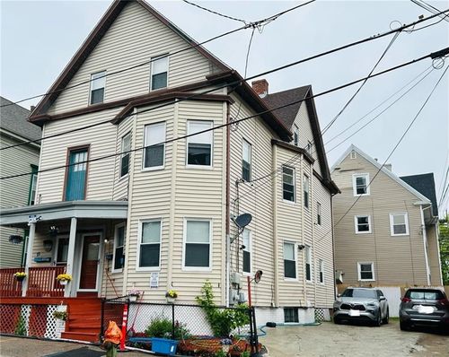 19 Emmett St, Providence, RI, 02903-4503 | Card Image