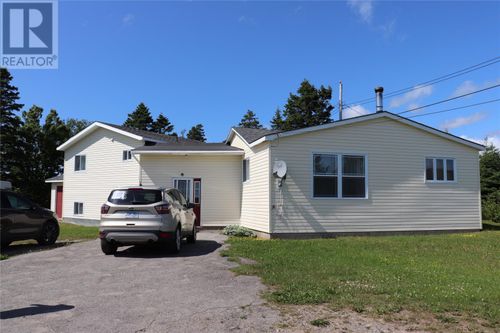 4-6 Mountain Rd, Stephenville, NL, A2N2J3 | Card Image