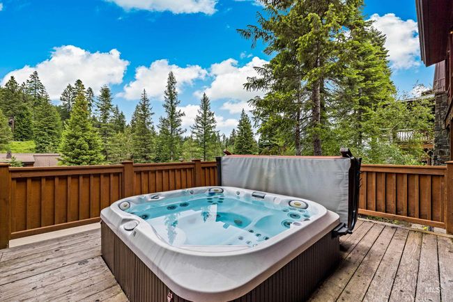 22 Francois Ct, House other with 4 bedrooms, 4 bathrooms and 2 parking in Donnelly ID | Image 45
