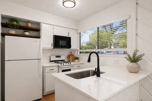 112-4205 Speedway, Austin, TX, 78751-3759 | Card Image