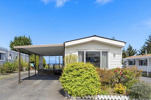 127-6325 Metral Dr, Nanaimo, BC, V9T6P9 | Card Image