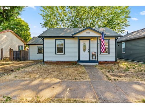 954 Elm St, Junction City, OR, 97448-1854 | Card Image