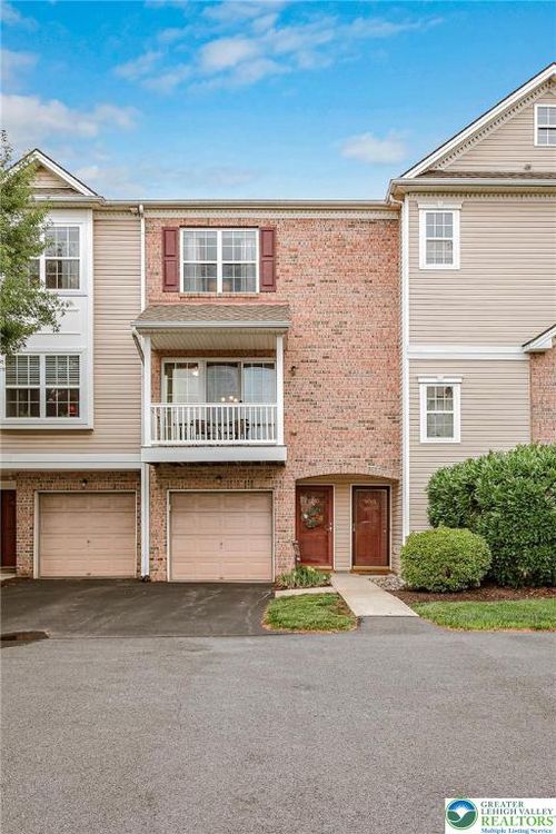 6780 Pioneer Dr, Macungie, PA, 18062-8575 | Card Image