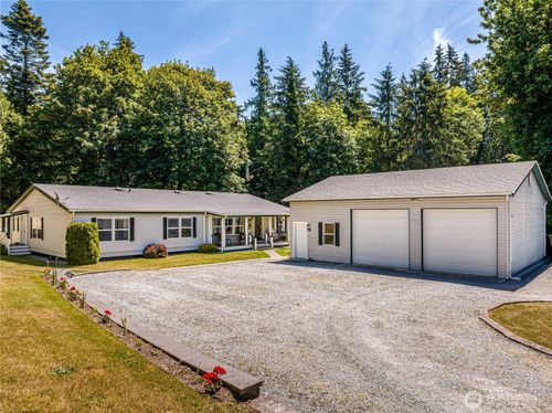 2427 Leroy Pl, Camano Island, WA, 98282-8203 | Card Image