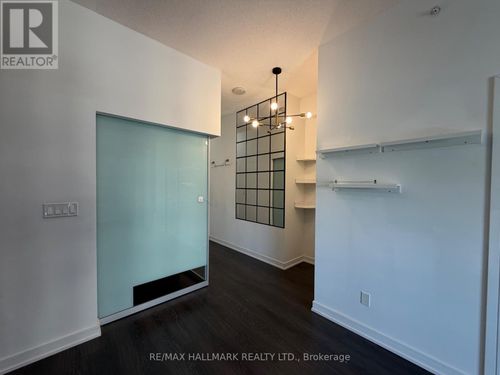 722-621 Sheppard Avenue E, Toronto (Bayview Village), ON, M2K1B5 | Card Image