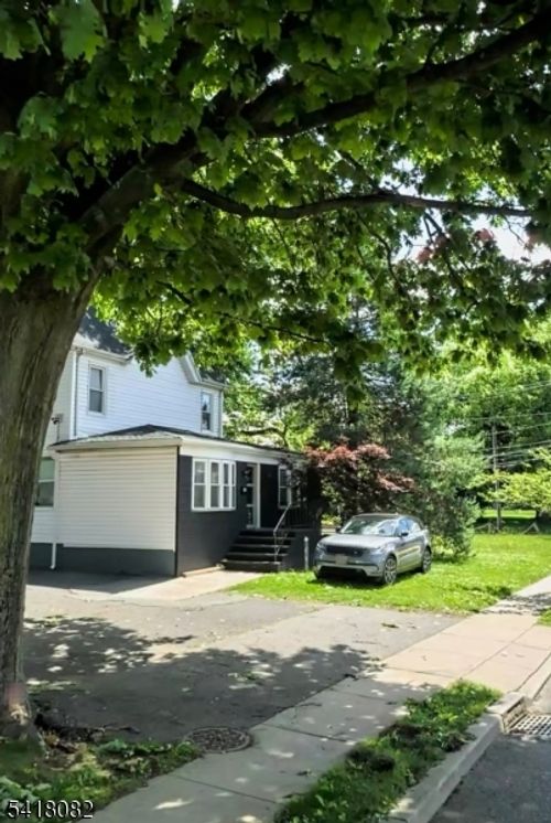 594 Belleville Ave, Belleville, NJ, 07109-1310 | Card Image