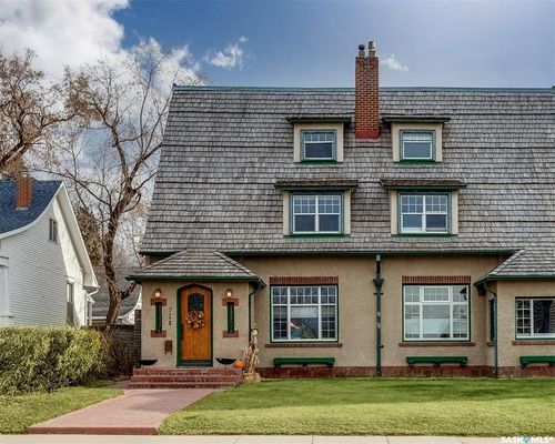 718 Saskatchewan Cres E, Saskatoon, SK, S7N0L2 | Card Image