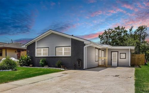 505 Cypress Ave, Crosby, TX, 77532-2645 | Card Image