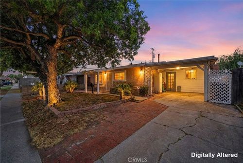 12017 208th St, Lakewood, CA, 90715-1507 | Card Image