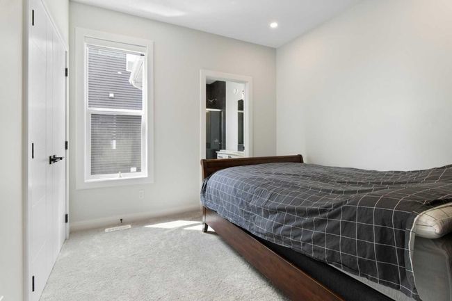 219 Chelsea Park, House other with 6 bedrooms, 6 bathrooms and 6 parking in Chestermere AB | Image 19