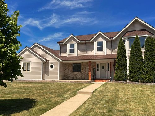 4480 W Terry Avenue, BROWN DEER, WI, 53223 | Card Image