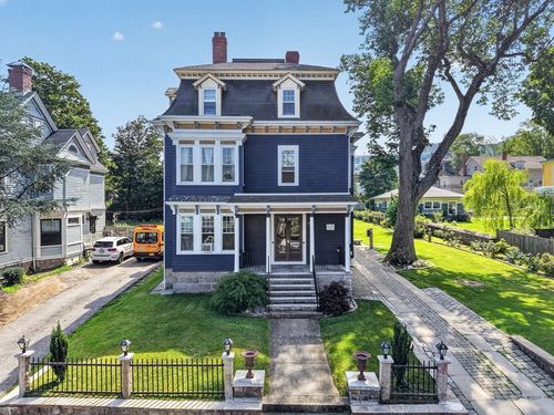153 Belmont St, Fall River, MA, 02720-3427 | Card Image