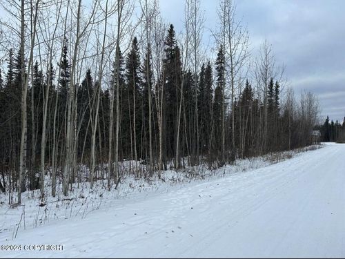 L16 B2 Bordeaux Street, North Pole, AK, 99705 | Card Image