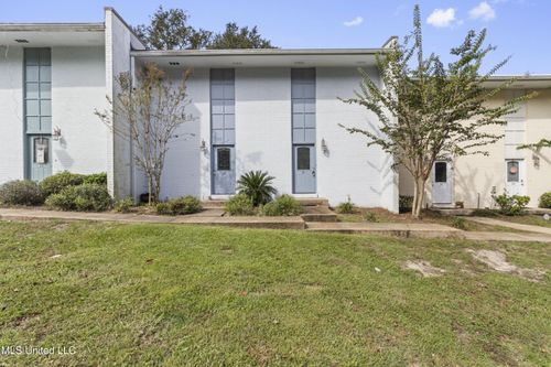 apt-31-3230 Cumberland Rd, Ocean Springs, MS, 39564-3215 | Card Image