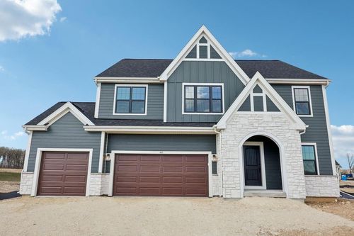 447 Sandstone Street Street, Slinger, WI, 53086 | Card Image