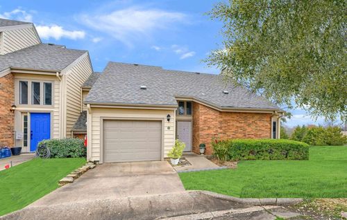 124 Summer View Ln, Pottsboro, TX, 75076-3493 | Card Image