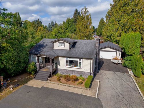 21673 River Rd, Maple Ridge, BC, V2X2B8 | Card Image