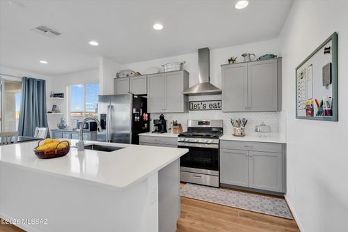 10266 S Moonlit Riverwalk Trl, Vail, AZ, 85641-0559 | Card Image
