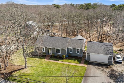 295 Greenland Pond Rd, Brewster, MA, 02631-2701 | Card Image