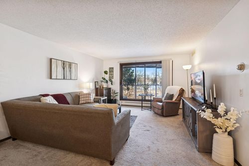 201-4710 58th Ave N, Crystal, MN, 55429-2854 | Card Image