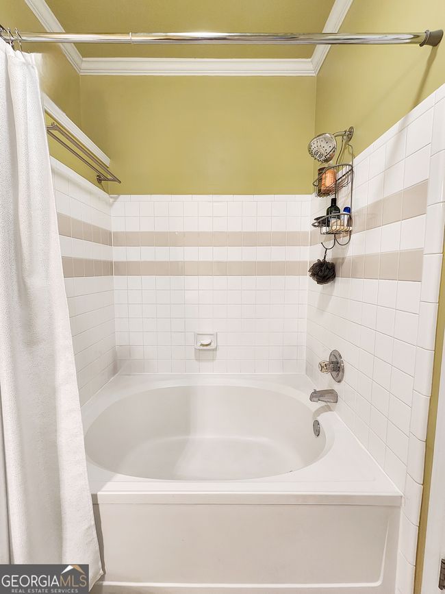 423 - 423 Pembrooke Cir, Condo with 2 bedrooms, 2 bathrooms and null parking in Milton GA | Image 24