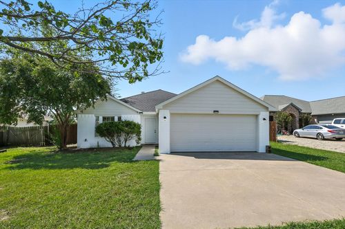 621 Torero Dr, Oak Point, TX, 75068-2130 | Card Image