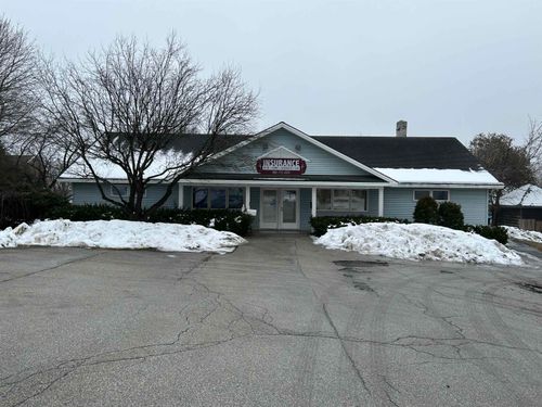 54 Woodstock Ave, Rutland, VT, 05701-3517 | Card Image