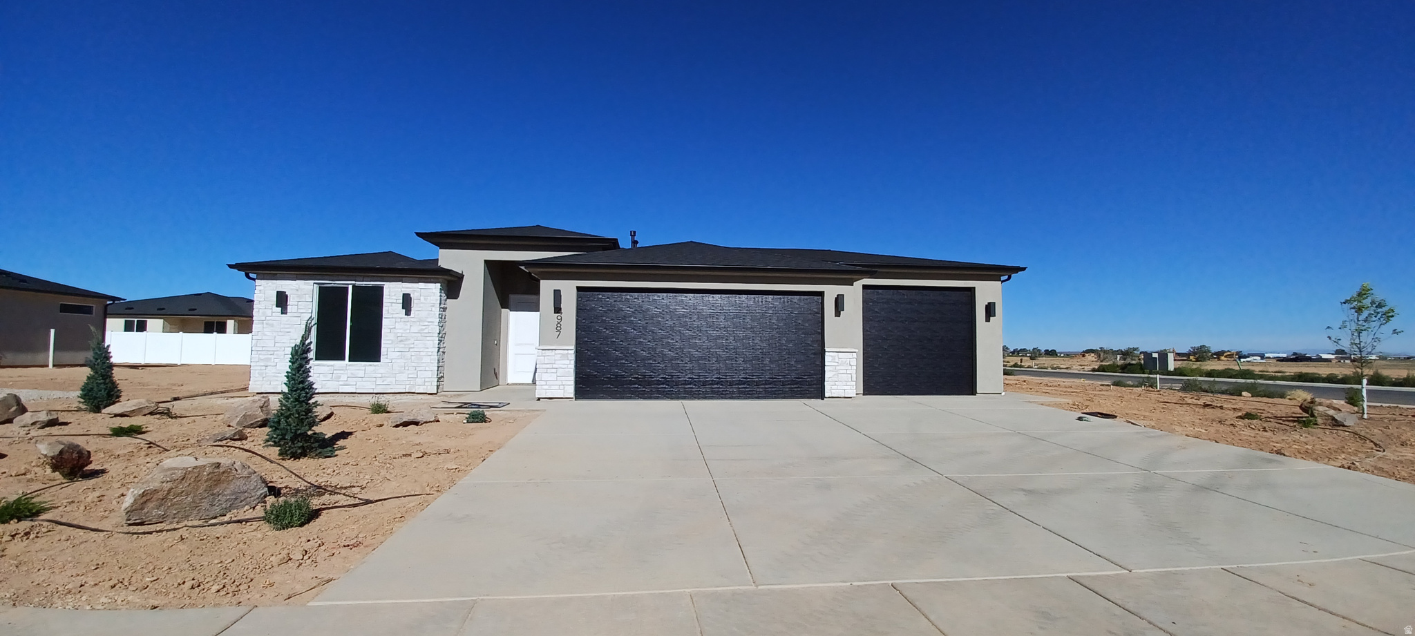 Residential in Enoch 4