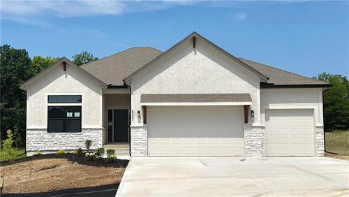 8222 Nw 90th Ter, Kansas City, MO, 64153-5101 | Card Image