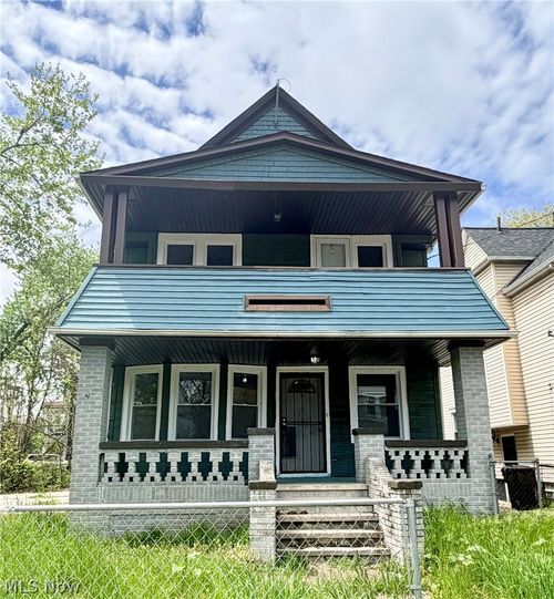 1350 Russell Rd, Cleveland, OH, 44103-2626 | Card Image