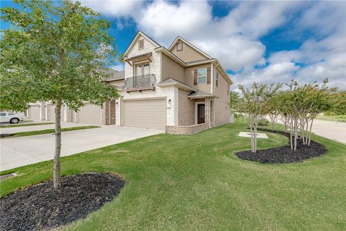1400 Crescent Ridge Dr, College Station, TX, 77845-4368 | Card Image