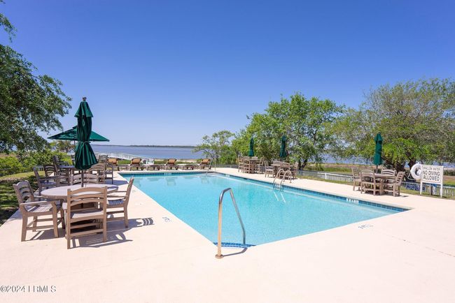 40 Front Street, House other with 5 bedrooms, 3 bathrooms and null parking in St. Helena Island SC | Image 85
