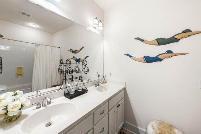 214 E Blue Crab Loop | Image 36