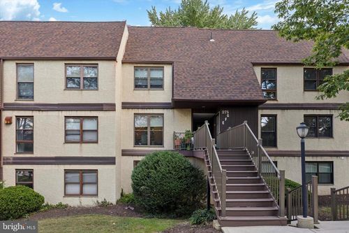 apt-e-275 Shawmont Ave, PHILADELPHIA, PA, 19128-4223 | Card Image