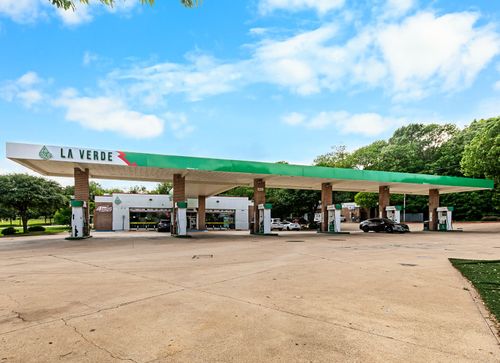 2002 Highway 66, Garland, TX, 75040-6011 | Card Image