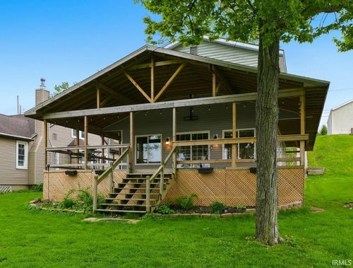 6685 E Harrold Road, Churubusco, IN, 46723 | Card Image