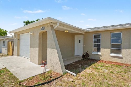 6337 Bonaire Ave, NEW PORT RICHEY, FL, 34653-1601 | Card Image