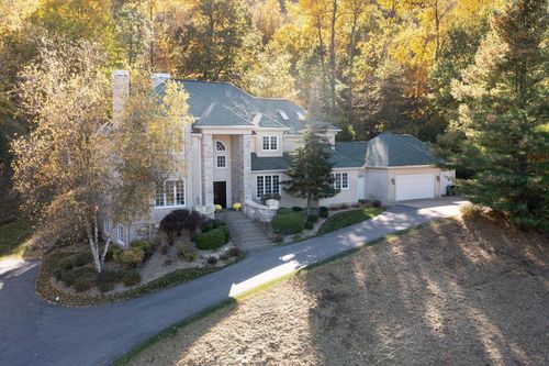 W5419 Pine Bluff Road, Shelby, WI, 54601 | Card Image