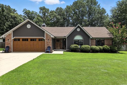 28 Crestwood Dr, Cabot, AR, 72023-2580 | Card Image