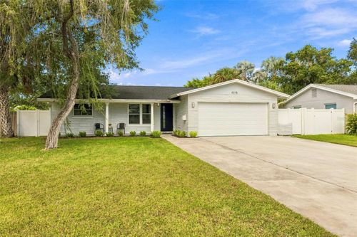 4318 Helena St Ne, ST PETERSBURG, FL, 33703-4244 | Card Image