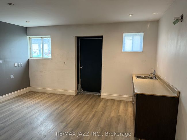 2 - 99 N Port Rd, Home with 0 bedrooms, 0 bathrooms and 4 parking in Port Perry ON | Image 5