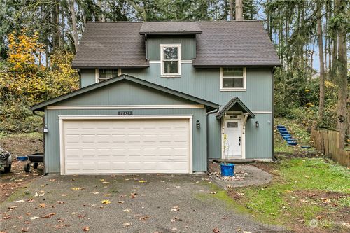 22329 Glenview Court Se, Yelm, WA, 98597 | Card Image