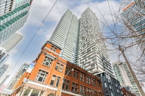 uph05-20 Lombard St, Toronto, ON, M5C0A7 | Card Image