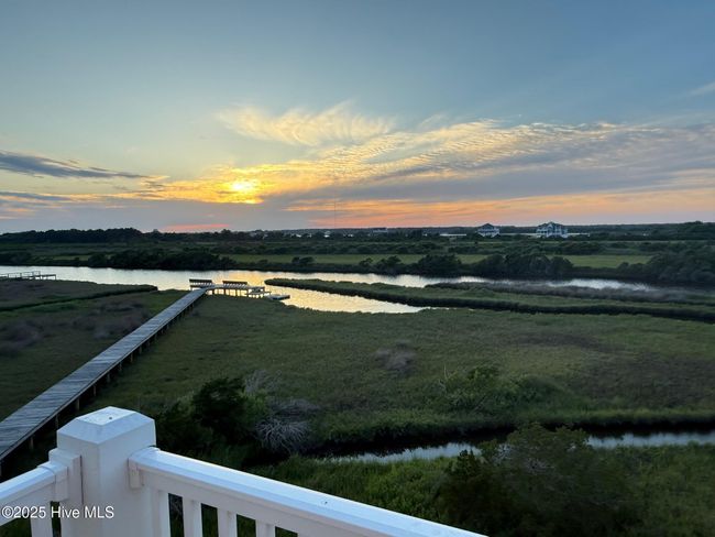 130 Sea Oaks Ct, Townhouse with 4 bedrooms, 4 bathrooms and null parking in N Topsail Beach NC | Image 7